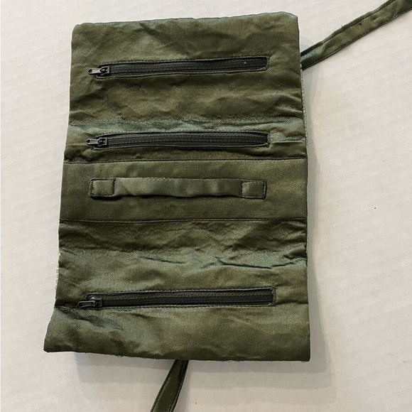 Beaded Jewelry Travel Bag Storage Pouch Organizer Tri Fold Tie Dark MultiGreen - Picture 2 of 4